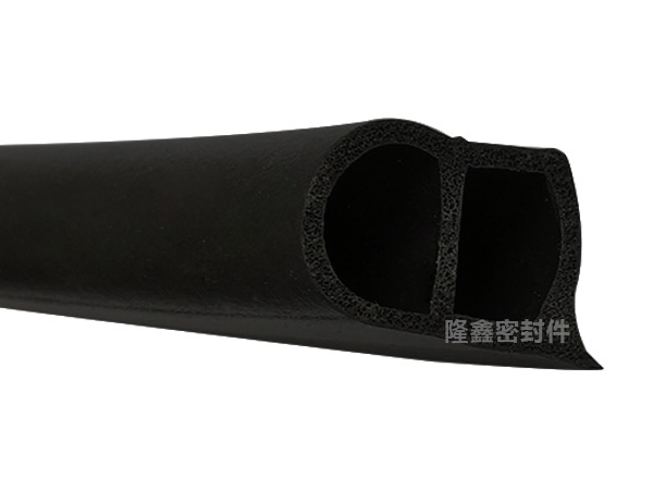 車(chē)門(mén)擋水條